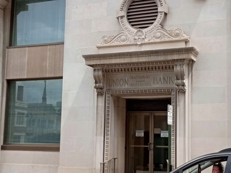 Traders Hotel / Union National Bank. Click for full size. Traders Hotel / Union National Bank image. Click for full size.
