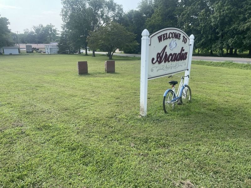 The Arcadia Valley Marker - alternate context view, the other side image. Click for full size.