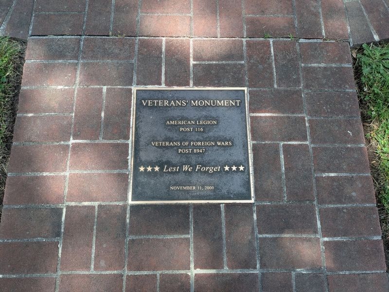 Veterans' Monument Dedication Tablet image. Click for full size.