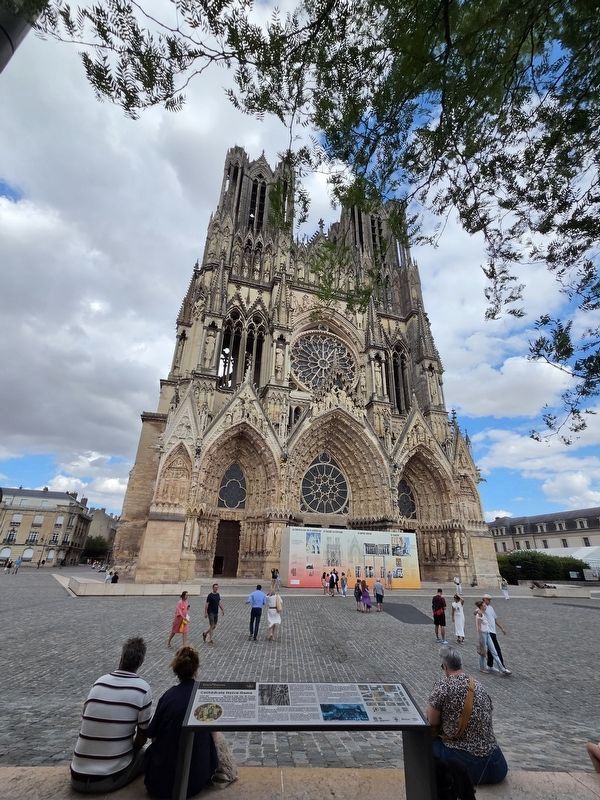 Cathédrale Notre-Dame Marker. Click for full size. Cathédrale Notre-Dame Marker image. Click for full size.