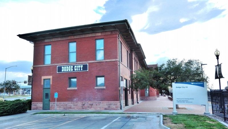 Santa Fe Depot (<i>southwest elevation</i>). Click for full size. Santa Fe Depot (<i>southwest elevation</i>) image. Click for full size.