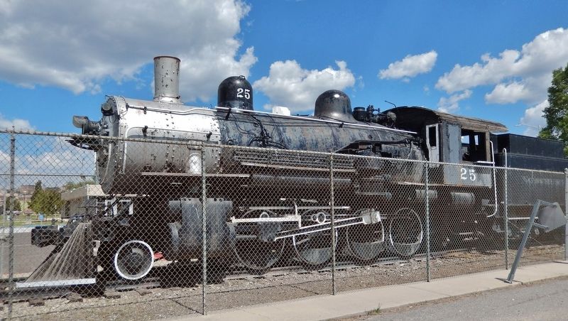 Northern Pacific Locomotive 25 image. Click for full size.