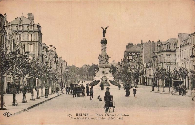 Place Drouet-d’Erlon. Click for full size. Place Drouet-d’Erlon image. Click for full size.