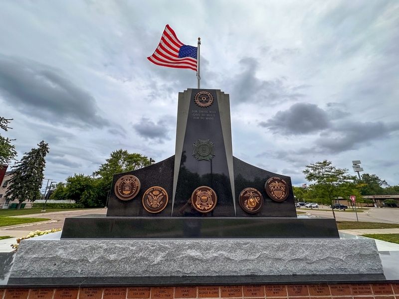 Romulus Veterans Memorial. Click for full size. Romulus Veterans Memorial image. Click for full size.