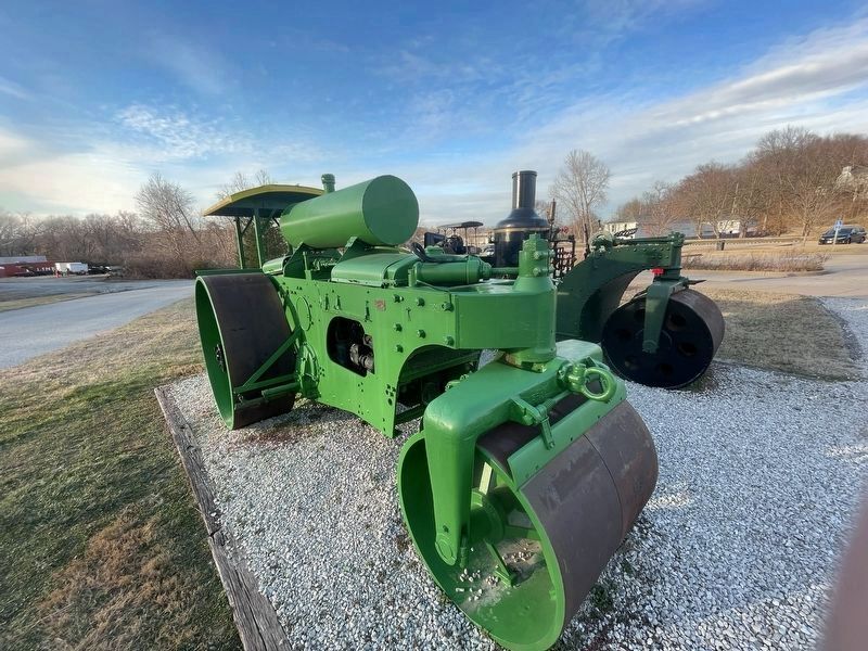 #J13218 Marker - Alternate context view showing NEW PAINT!. Click for full size. #J13218 Marker - Alternate context view showing NEW PAINT! image. Click for full size.