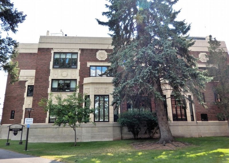 Montana Tech Library/Museum (<i>northeast elevation</i>) image. Click for full size.