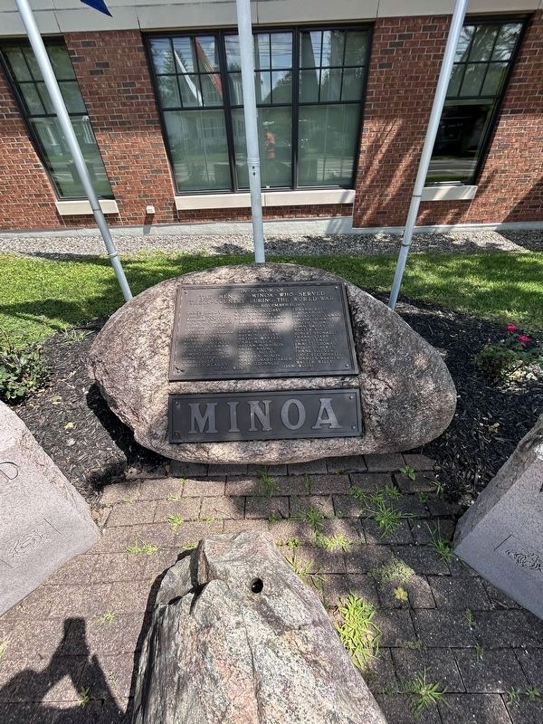 Minoa World War Memorial image. Click for full size.