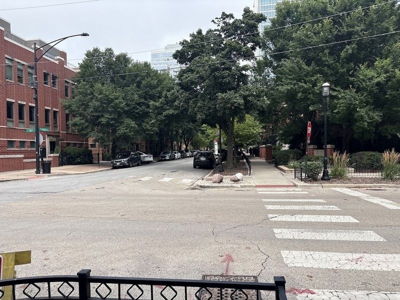 Prairie Avenue today, looking north from 18th Street. Click for full size. Prairie Avenue today, looking north from 18th Street image. Click for full size.