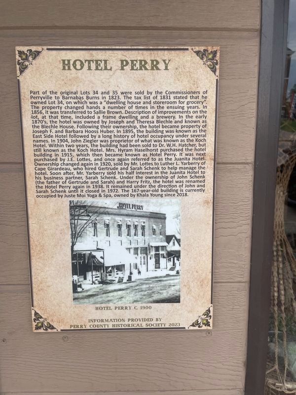 Hotel Perry Marker - additional marker on northern extent of building - explains current tenant. Click for full size. Hotel Perry Marker - additional marker on northern extent of building - explains current tenant image. Click for full size.