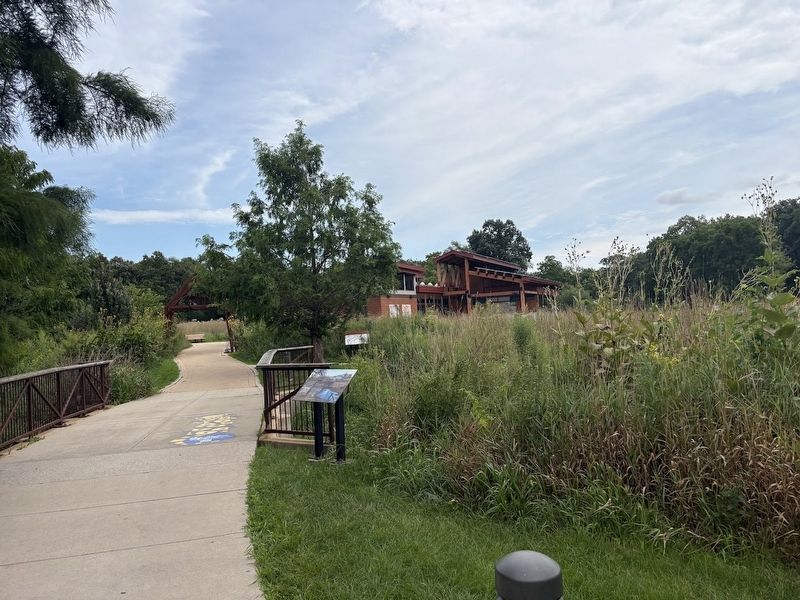 Knoch Knolls Nature Center image. Click for full size.