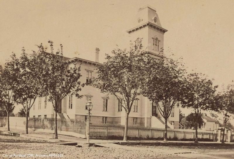 Central School : SW 6th Ave and SW Yamhill St. Click for full size. Central School : SW 6th Ave and SW Yamhill St image. Click for full size.
