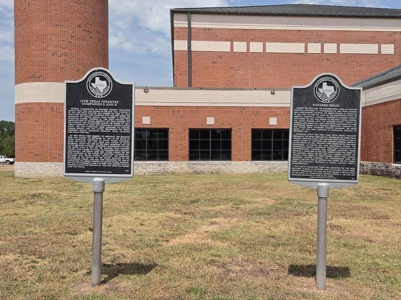 15th Texas Infantry Companies E and G Marker (Left Side) image. Click for full size.