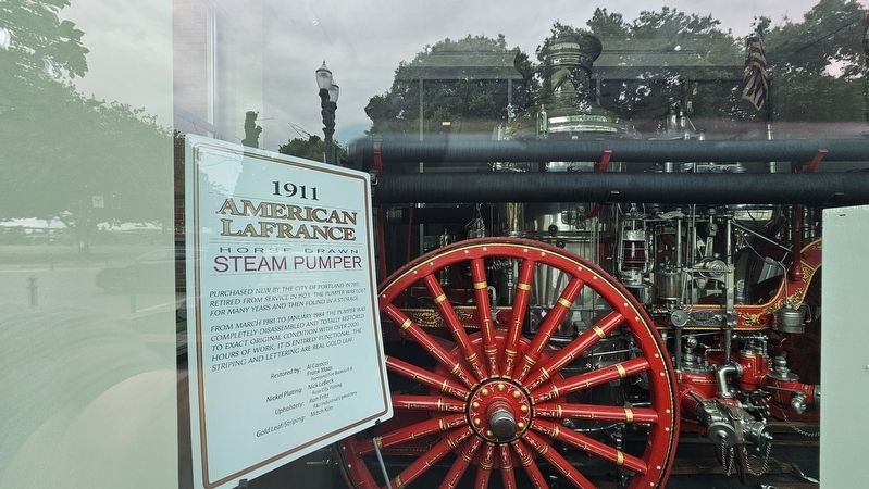 1911 American LaFrance Horse Drawn Steam Pumper. Click for full size. 1911 American LaFrance Horse Drawn Steam Pumper image. Click for full size.