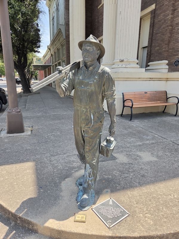 Oil Field Worker Marker and Statue. Click for full size. Oil Field Worker Marker and Statue image. Click for full size.