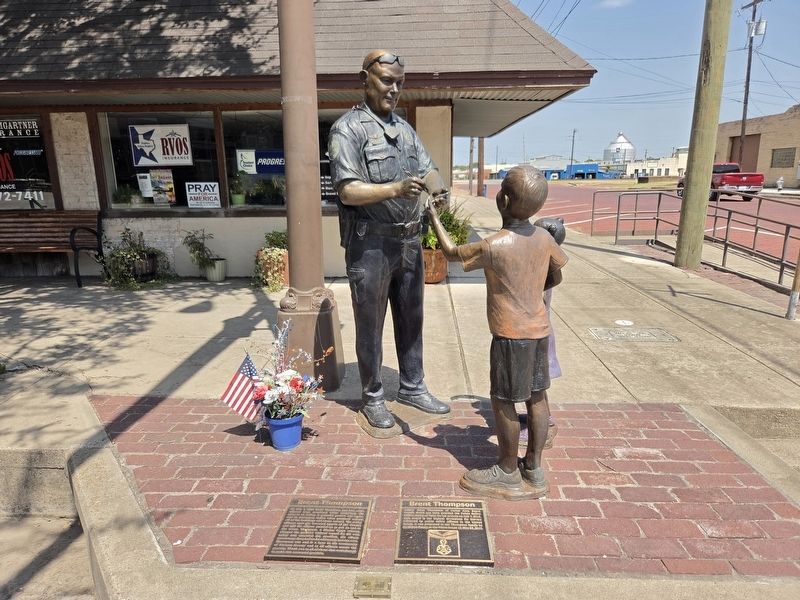 Brent Thompson Marker and Statues. Click for full size. Brent Thompson Marker and Statues image. Click for full size.