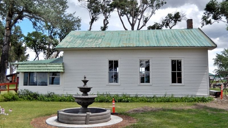 Osborn Schoolhouse Marker image. Click for full size.