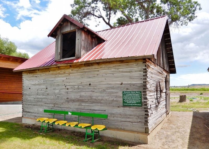 Russian Style Barn. Click for full size. Russian Style Barn image. Click for full size.