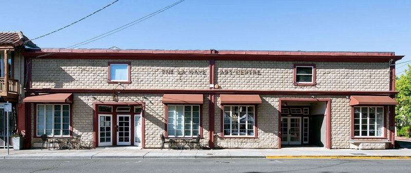 146-148 East Napa Street. Click for full size. 146-148 East Napa Street image. Click for full size.