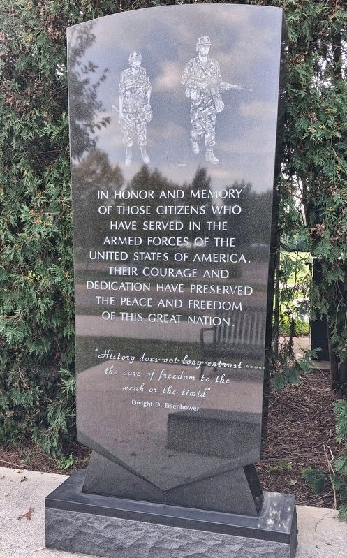 Veterans Memorial image. Click for full size.