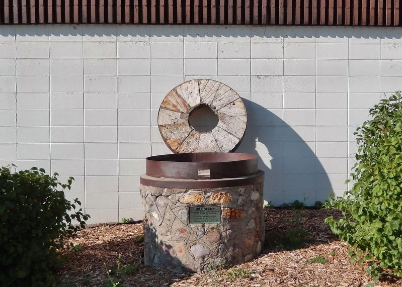 Mill Stones & Marker. Click for full size. Mill Stones & Marker image. Click for full size.