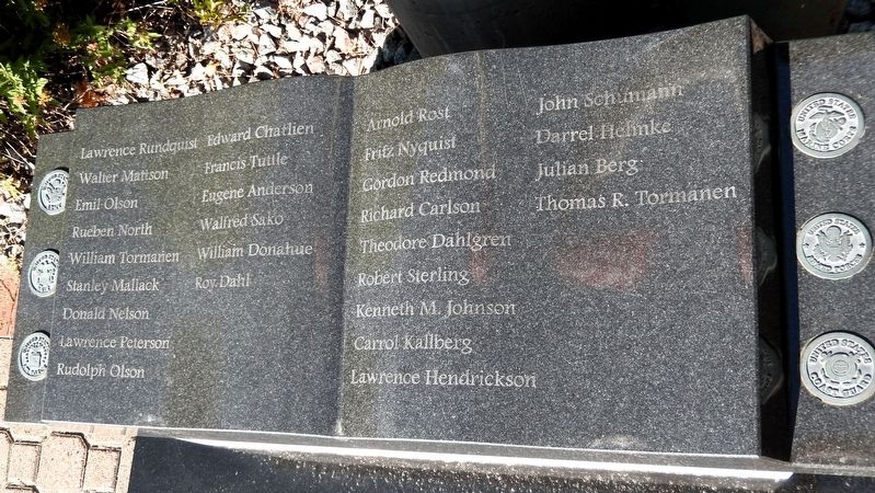 Veterans Memorial (<i>top</i>). Click for full size. Veterans Memorial (<i>top</i>) image. Click for full size.