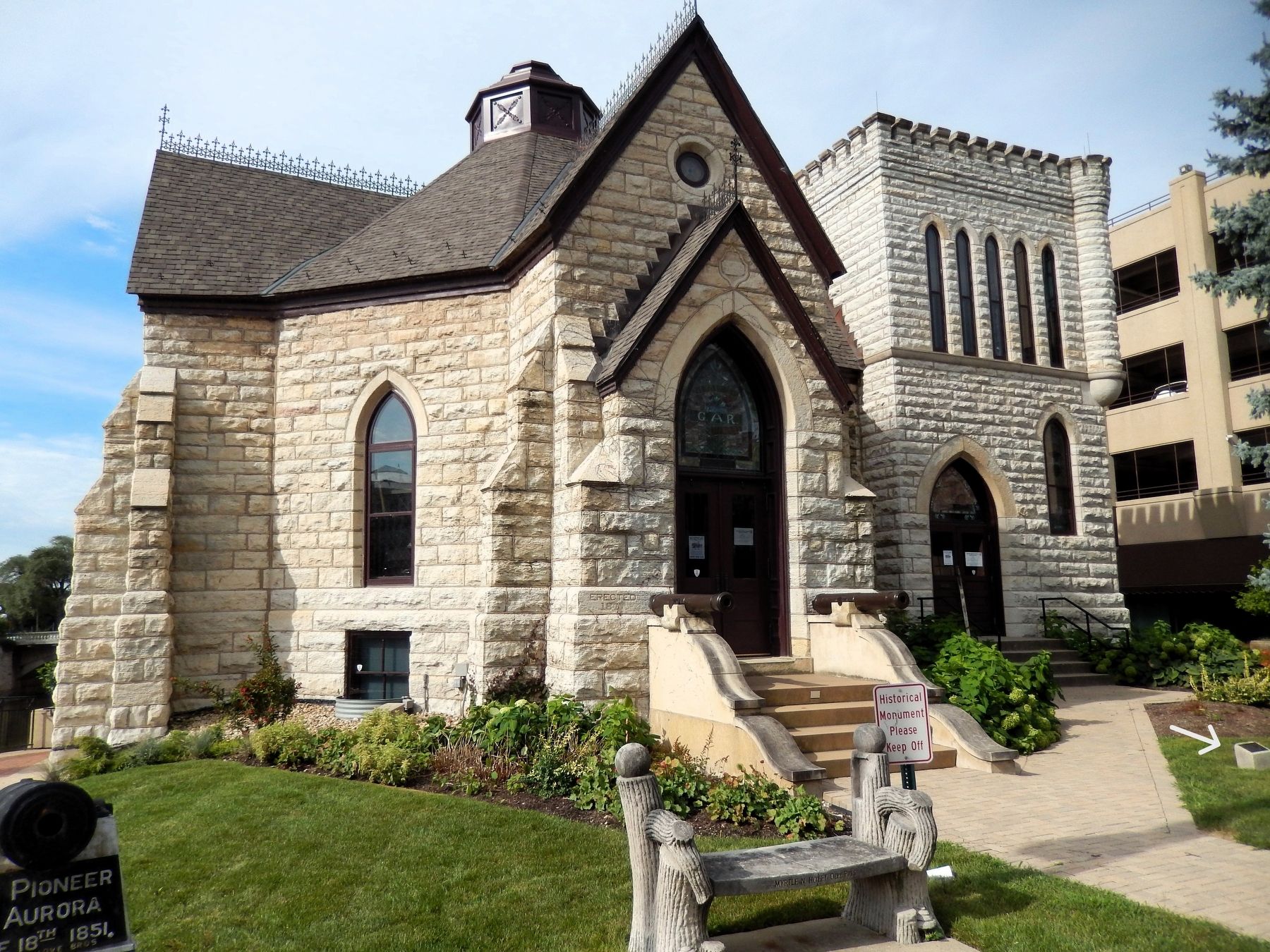 Grand Army of the Republic Memorial Hall image. Click for full size.