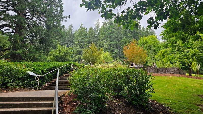 Oregon Vietnam Veterans Living Memorial. Click for full size. Oregon Vietnam Veterans Living Memorial image. Click for full size.