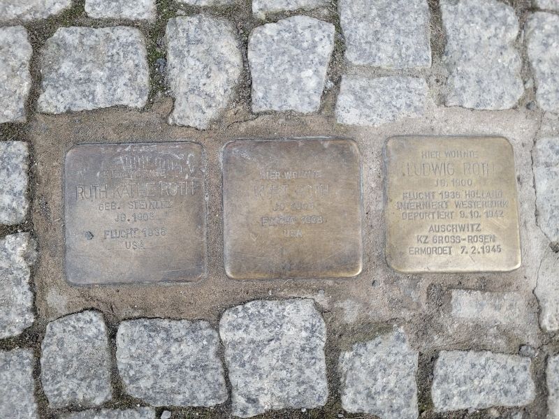 Kurt Roth Marker (Middle). Click for full size. Kurt Roth Marker (Middle) image. Click for full size.