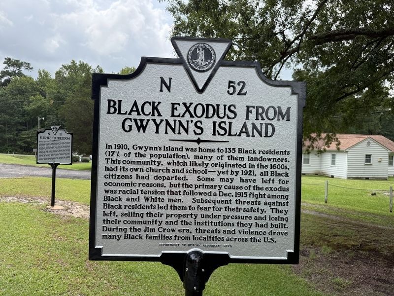 Black Exodus from Gwynn's Island Marker image. Click for full size.