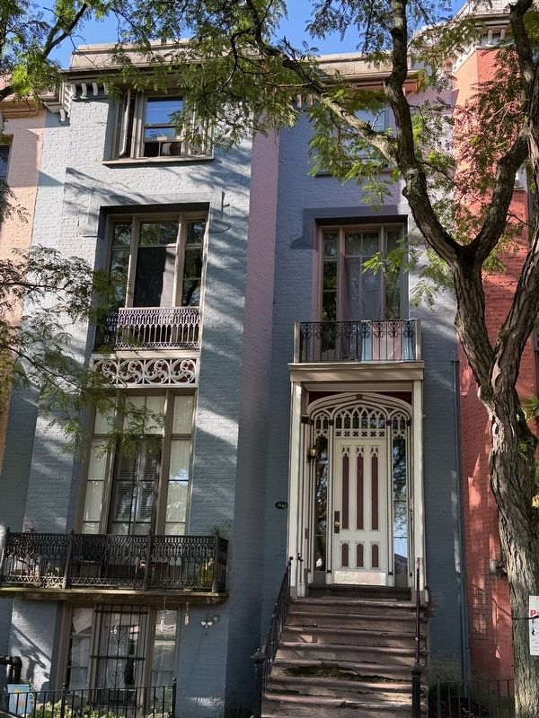9 Madison Place. Click for full size. 9 Madison Place image. Click for full size.