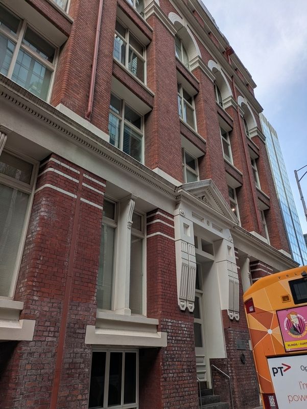 The Gill Marker on A'Beckett Street image. Click for full size.