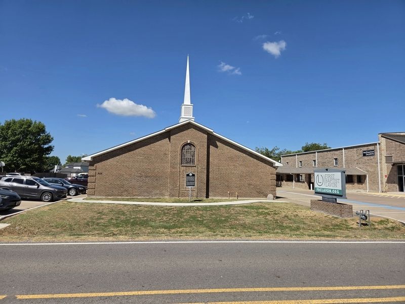 First Baptist Church of Lavon and Marker. Click for full size. First Baptist Church of Lavon and Marker image. Click for full size.