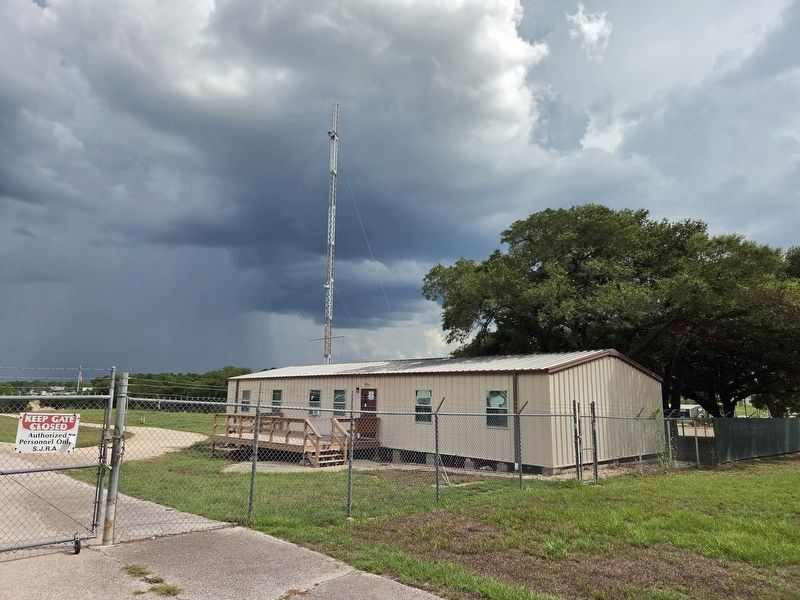 Coast Guard Auxiliary Building near marker. Click for full size. Coast Guard Auxiliary Building near marker image. Click for full size.