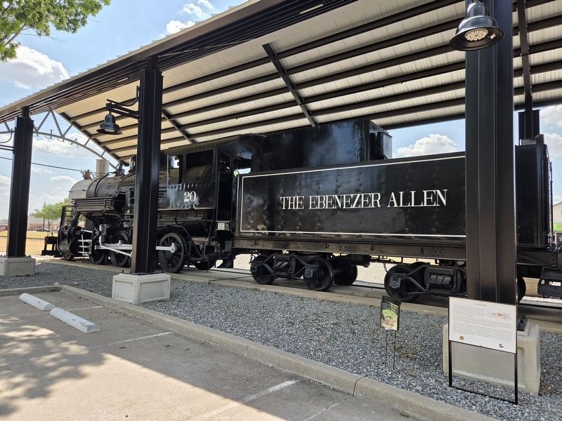 Locomotive and Marker. Click for full size. Locomotive and Marker image. Click for full size.