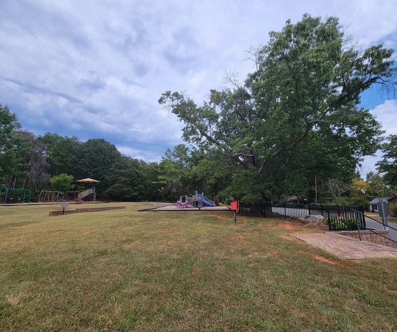 Leonard Coleman Memorial Park. Click for full size. Leonard Coleman Memorial Park image. Click for full size.