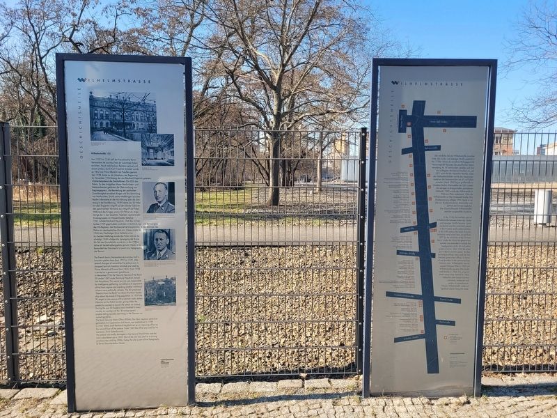 History of Berlin�s Government Quarter Marker (Right Side) image. Click for full size.