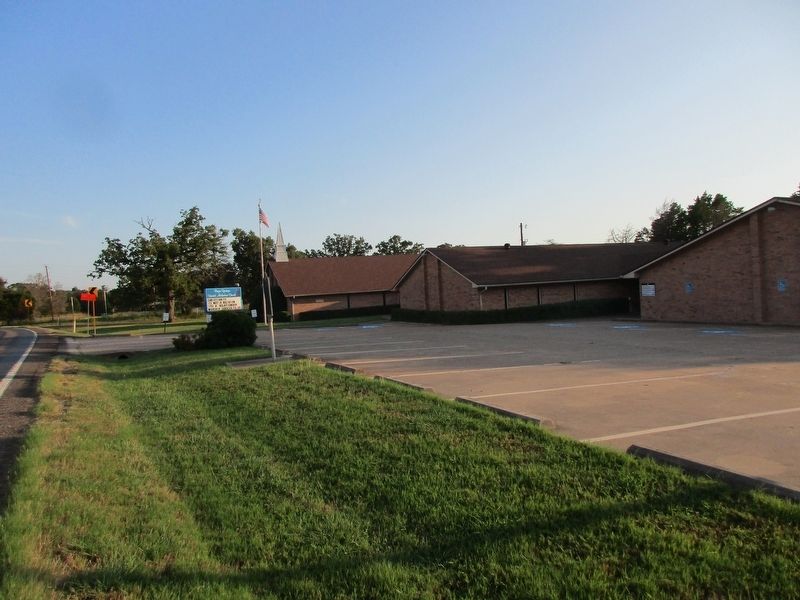 Payne Springs Methodist Church and marker. Click for full size. Payne Springs Methodist Church and marker image. Click for full size.