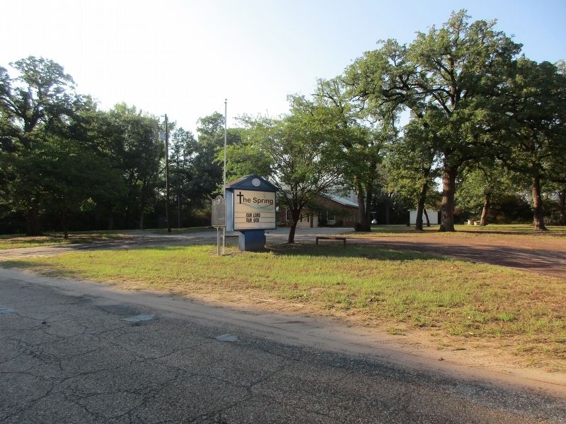 Stanger Springs Church and marker. Click for full size. Stanger Springs Church and marker image. Click for full size.