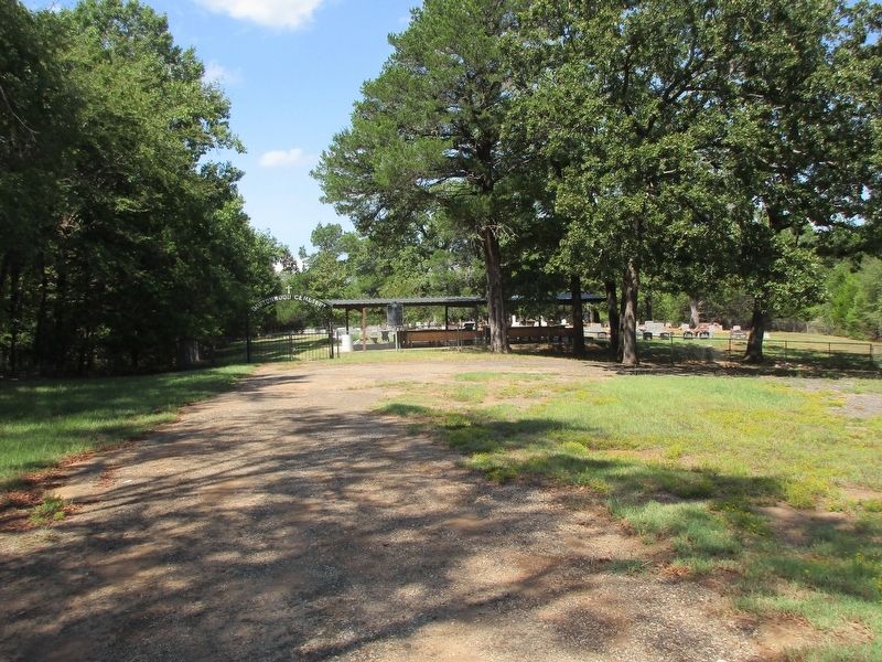 Cottonwood Cemetery and marker. Click for full size. Cottonwood Cemetery and marker image. Click for full size.