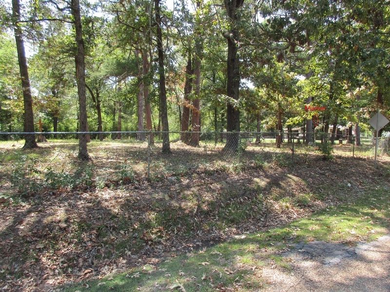 Evans Chapel Cemetery and marker. Click for full size. Evans Chapel Cemetery and marker image. Click for full size.