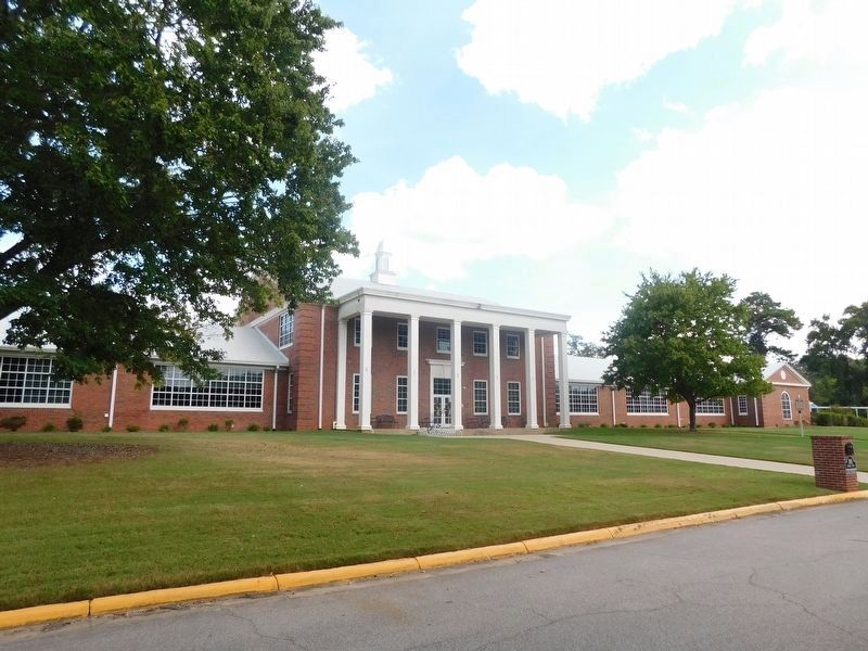 Hewitt High School & Marker. Click for full size. Hewitt High School & Marker image. Click for full size.
