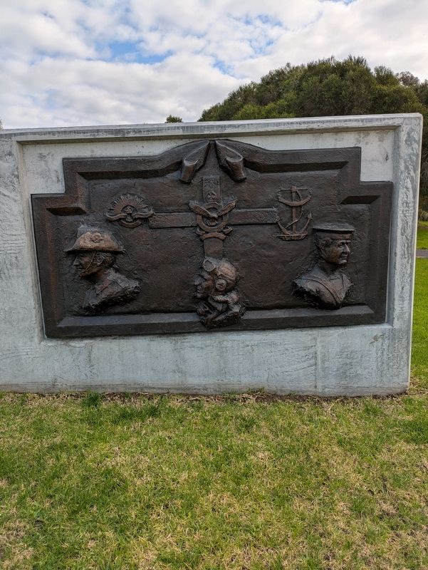 Frankston War Memorial image. Click for full size.