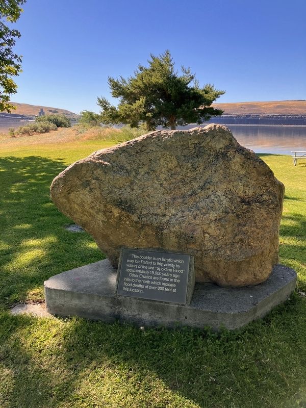 Erratic Boulder Marker image. Click for full size.