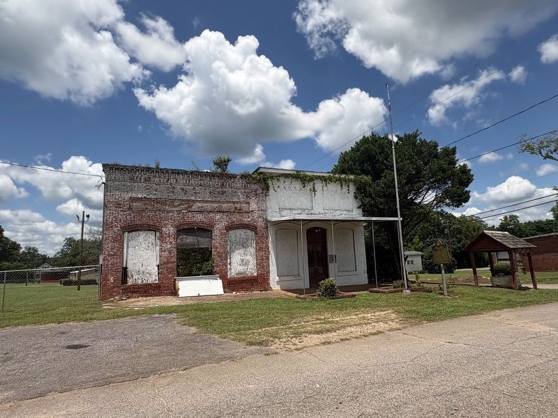 Alfred Blalock, M.D. Marker (to the right side of the building). Click for full size. Alfred Blalock, M.D. Marker (to the right side of the building) image. Click for full size.