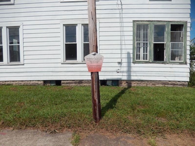 Raceland Marker. Click for full size. Raceland Marker image. Click for full size.