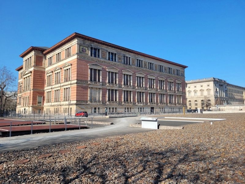Das „Hausgefängnis“ der Gestapo-Zentrale / The “House Prison” at Gestapo Headquarters Marker. Click for full size. Das „Hausgefängnis“ der Gestapo-Zentrale / The “House Prison” at Gestapo Headquarters Marker image. Click for full size.