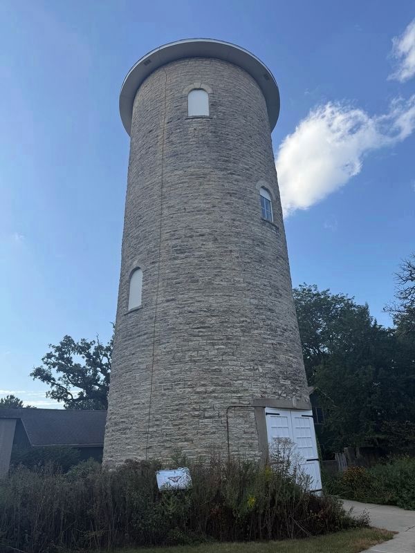 Surviving Ellwood Water Tower. Click for full size. Surviving Ellwood Water Tower image. Click for full size.