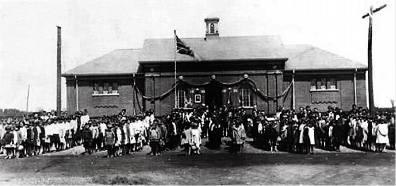 Sir Adam Beck School on its opening in 1921. Click for full size. Sir Adam Beck School on its opening in 1921 image. Click for full size.