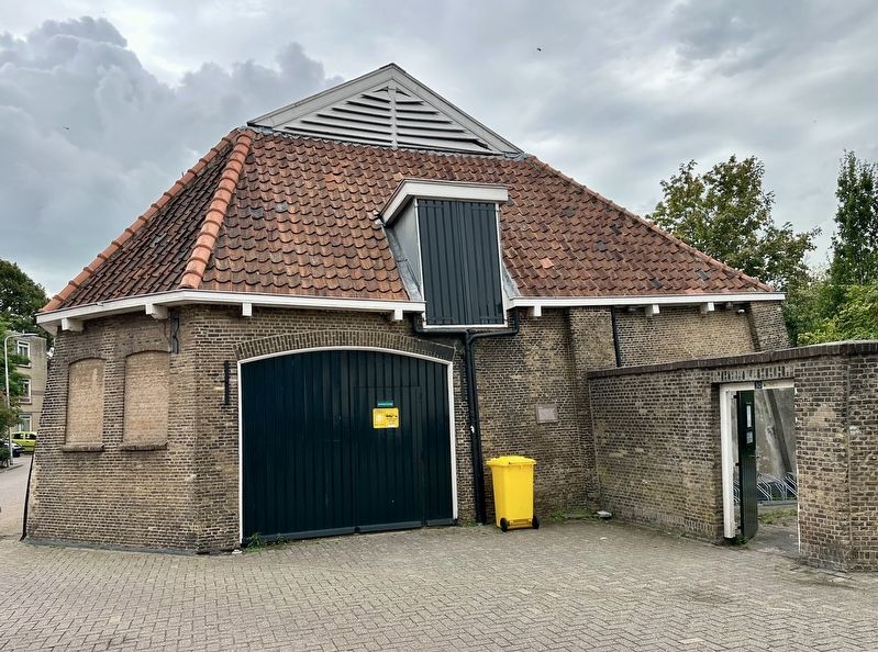 Asschuur / Ash Shed and marker image. Click for full size.