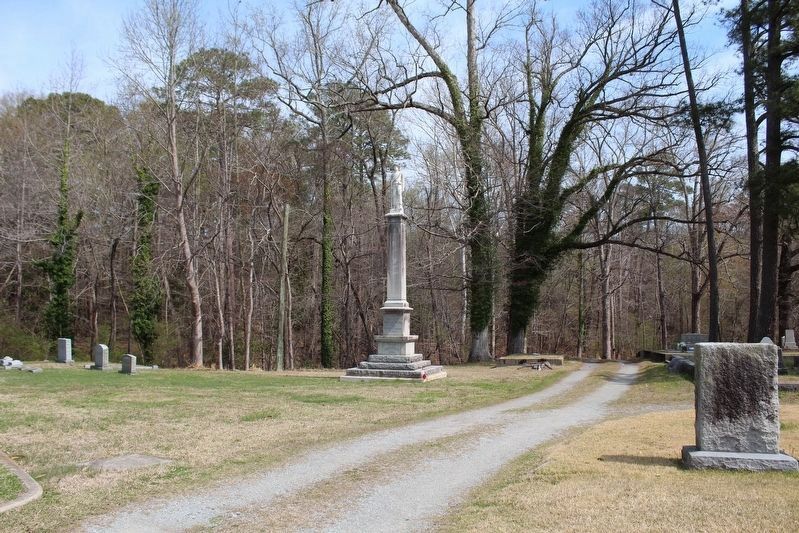 Confederate Monument image. Click for full size.